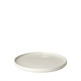 63695_dinner_plate_Moonbeam_PILAR-overlay
